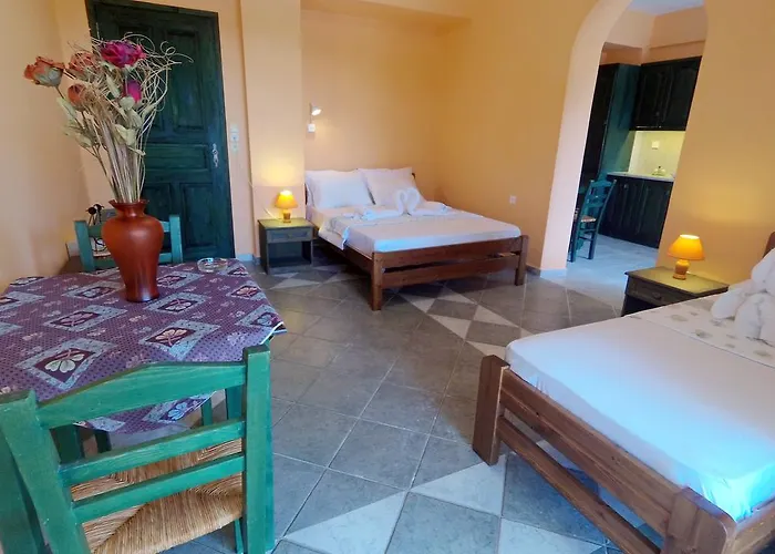 Zeus Aparthotel Karystos (Evia)